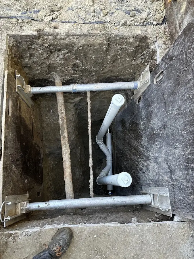 Experienced plumber completing Gas Line Repair work in Gillespie